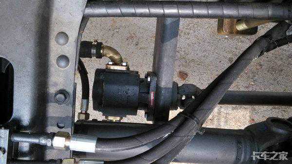 买车要看具体工况 选随车吊必须注意这8点