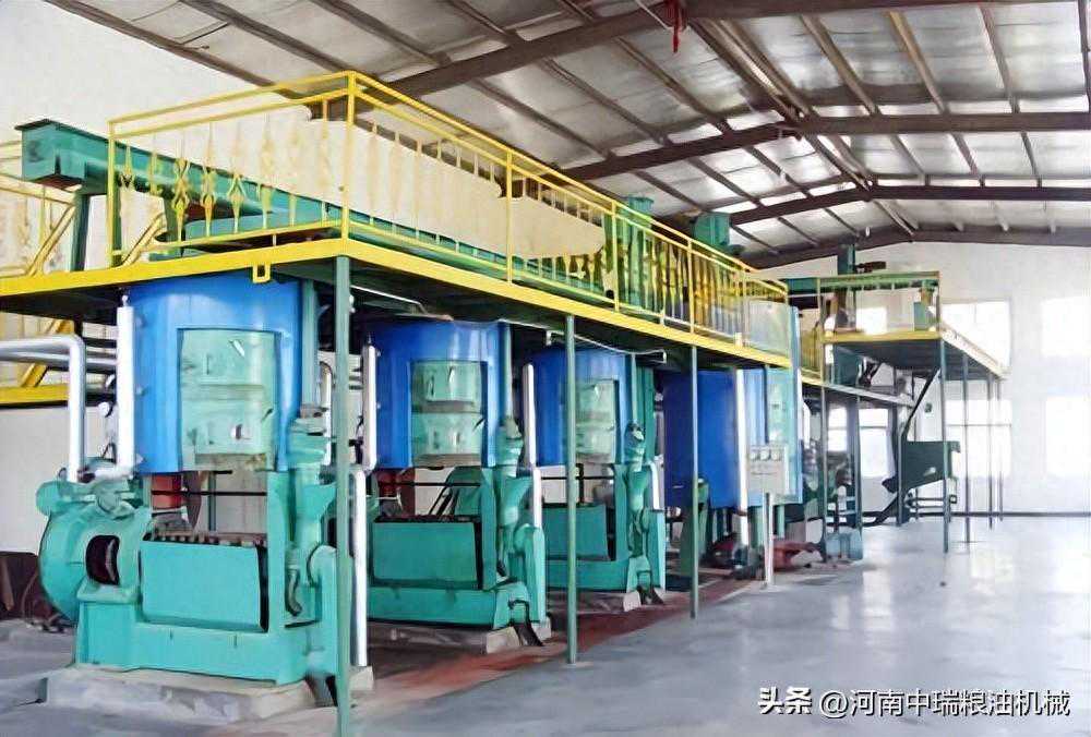 螺旋榨油机的工作原理和特点是什么