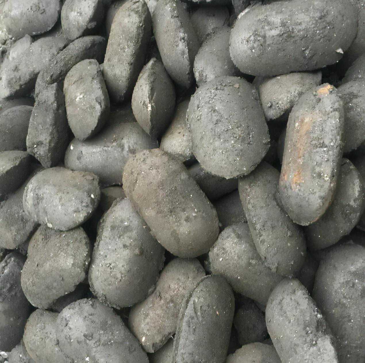 铁粉压球工艺的关键设备——铁粉压球机压辊