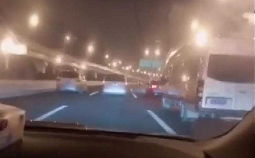 半夜一起压马路? 上海高架再发私自压路封道事件 为给这车拍广告