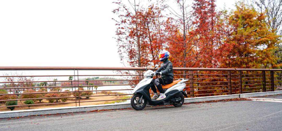 0-80挺快，13.4秒—新大洲本田NS125T摩智测评