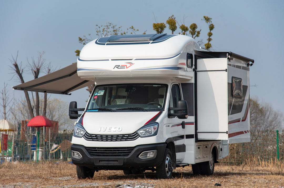 空间优秀品鉴出口品质——瑞弗V820巅峰版